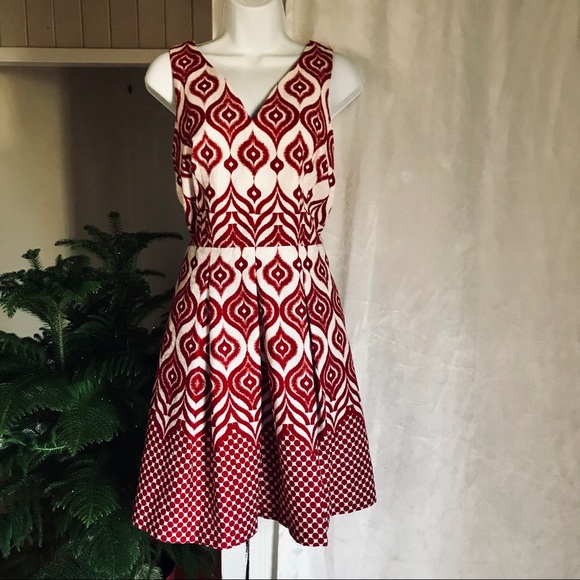 Taylor Dresses & Skirts - Beautiful pleated red white print dress. Pockets!